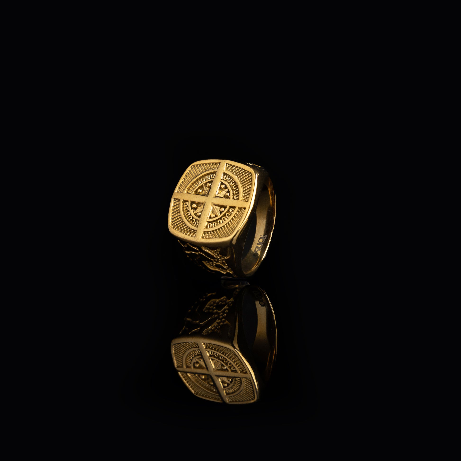 Gold Compass Ring